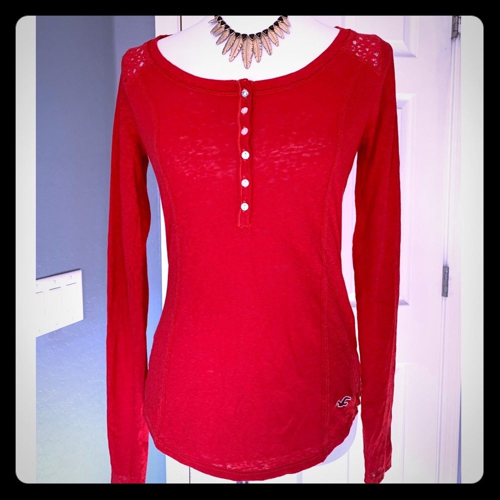 🌹GUD Hollister Long Sleeve Top🌹